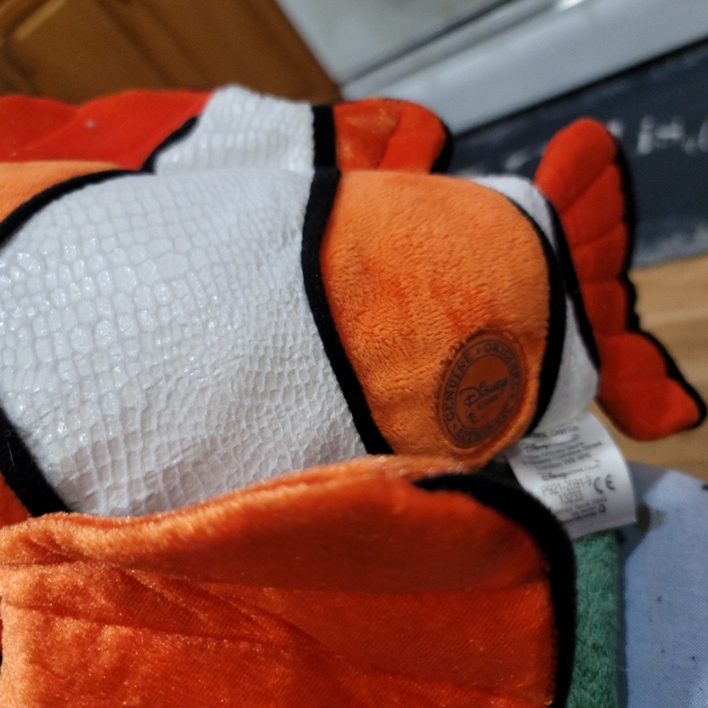Nemo plush - Picture 3 of 3